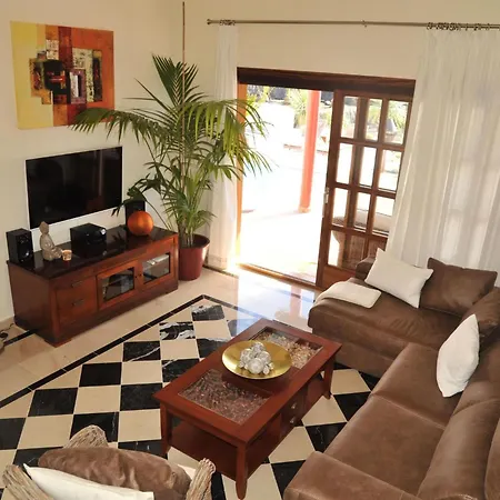 Calero' Haus Mit Schwimmbad Privada By Interhome * Playa Blanca